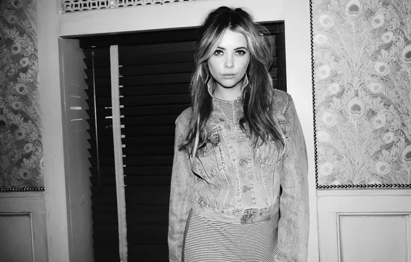 Photo, actress, black and white, Ashley Benson, Ashley Benson, Find Your California, Nico Guilis