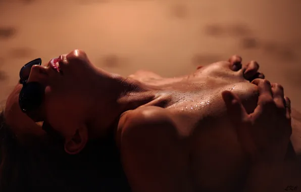 Chest, girl, the sun, pose, model, wet, hands, makeup