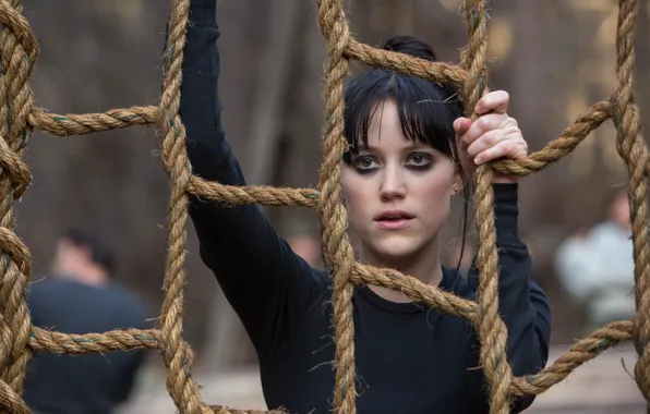 Girl, frame, rope, brunette, ropes, training, Maika Monroe, The 5th Wave