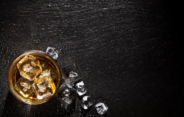 Picture glass, ice, wood, alcoholic beverage