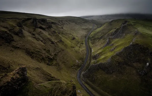 Road, the sky, clouds, rocks, hills, green grass, England, gloomy morning