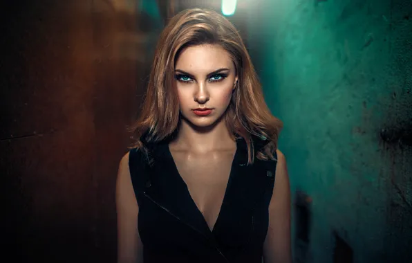 Girl, portrait, makeup, hairstyle, brown hair, beautiful, in black, Carla Sonre