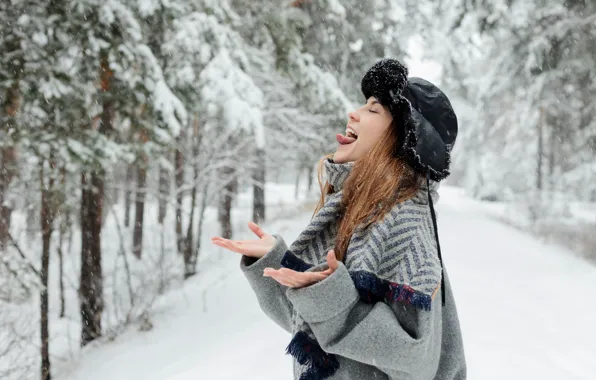 Picture language, girl, snow, hat, brown hair, coat