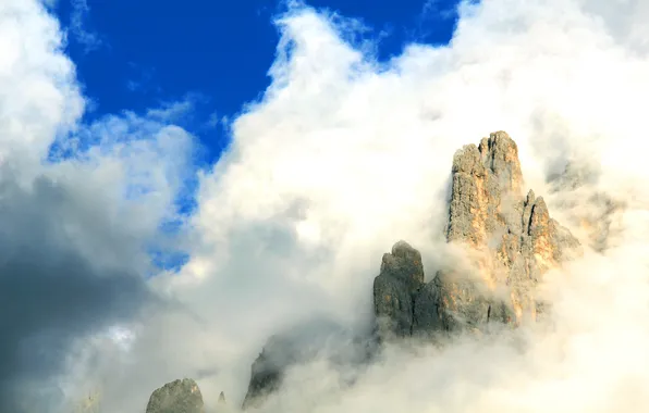 The sky, landscape, mountains, cloudy