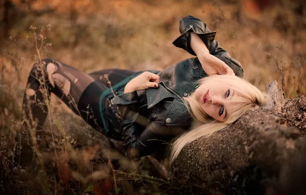 Nature, tights, looks, torn