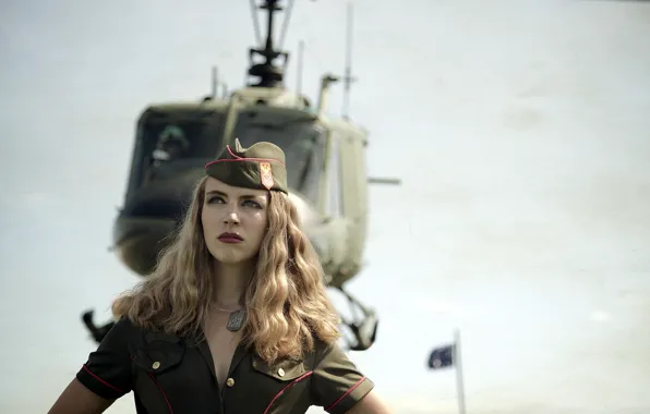 Picture girl, army, helicopter