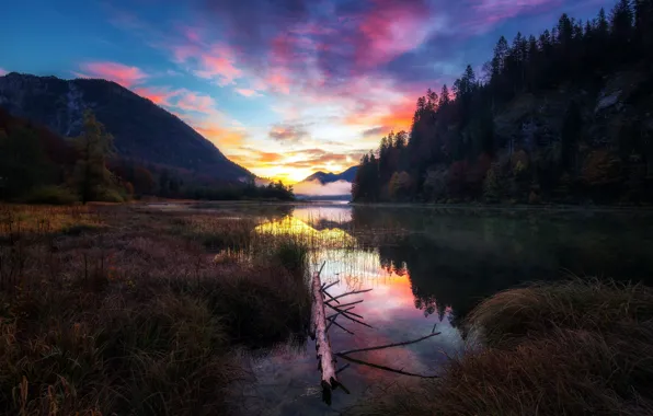 Picture sunset, mountains, lake