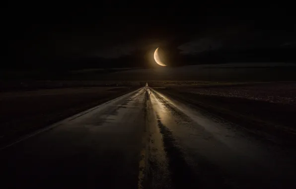 Picture night, the moon, the midnight road