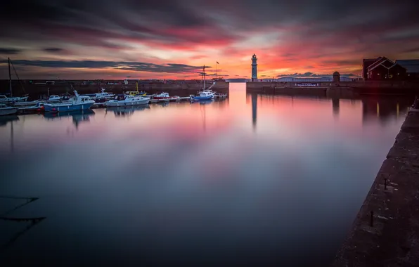 Picture sunset, the city, Edinburgh