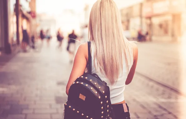 Picture girl, back, blonde, backpack