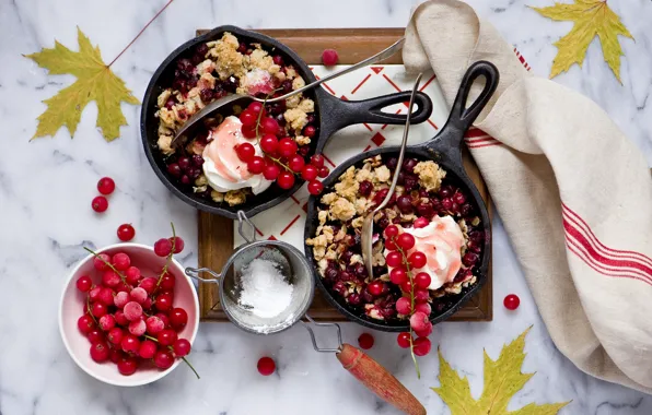 Leaves, berries, towel, dessert, red currant, pans, Cranberry Crumble