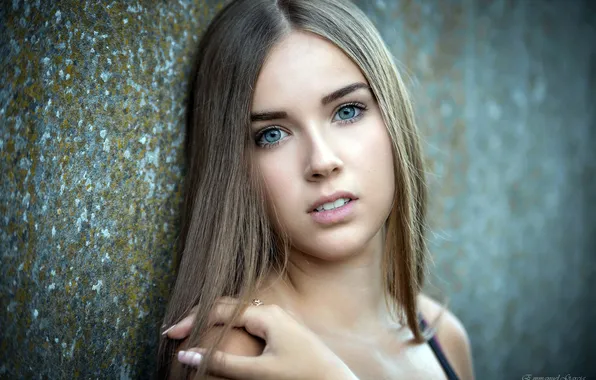 Look, pose, model, hand, portrait, makeup, hairstyle, beauty