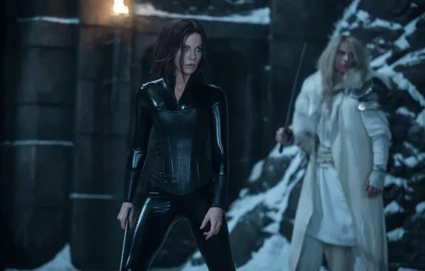 Cinema, Kate Beckinsale, girl, sword, Underworld, woman, man, movie