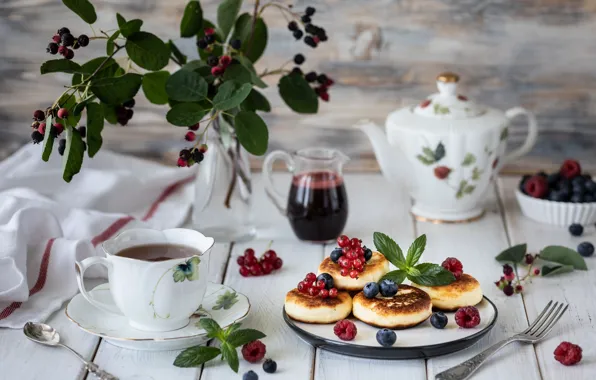 Berries, tea, kettle, plate, Cup, vase, sauce, twigs