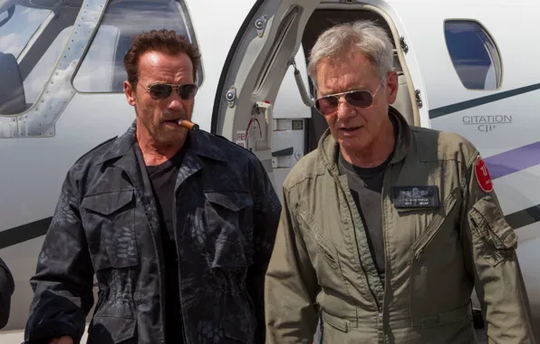 Arnold Schwarzenegger, Trench, Arnold Schwarzenegger, The Expendables 3, The expendables 3, Max Drummer, Harrison, Ford …