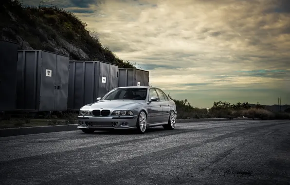 Road, blue, bmw, BMW, front view, blue, containers, e39