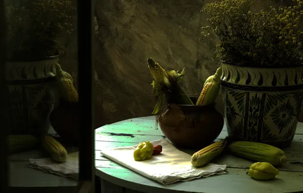 Reflection, the dark background, table, background, chamomile, towel, bouquet, corn