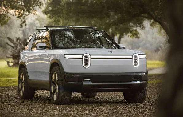 Rivian, 2024, Rivian R2