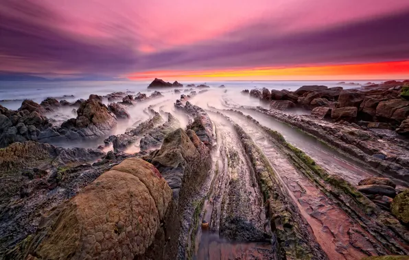 Picture landscape, the ocean, rocks, dawn, coast