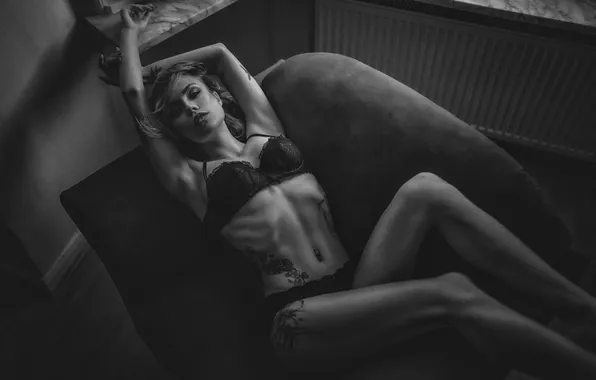 Women, sitting, couch, portrait, tatto