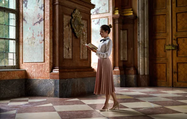 Skirt, blouse, book, legs, the beauty, EIKONAS