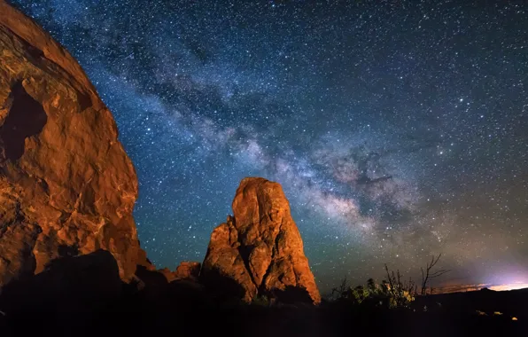 Picture the sky, stars, night, Utah, the milky way, Arches National Park