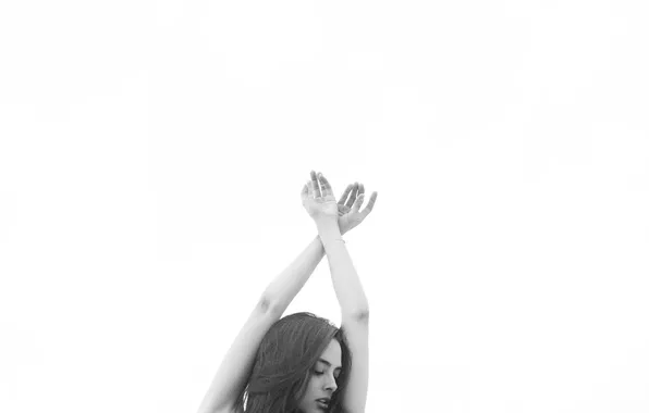 Picture girl, hands, black and white