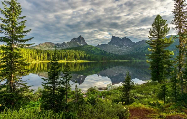 Picture forest, mountains, lake, reflection, ate, Krasnoyarsk Krai, Western Sayan, Lake Svetloye