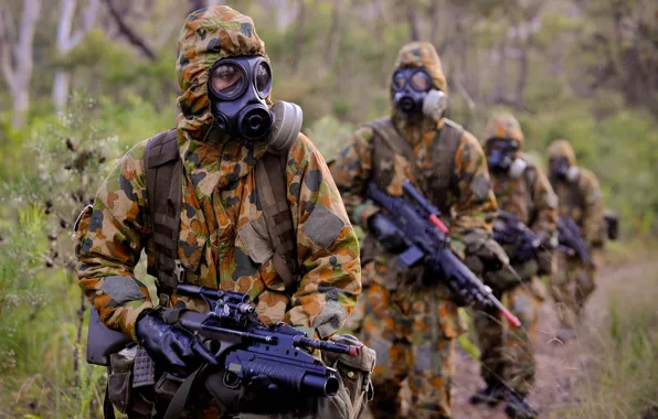 Picture forest, rain, soldiers, gas mask, camouflage, rifle, equipment, Stroy