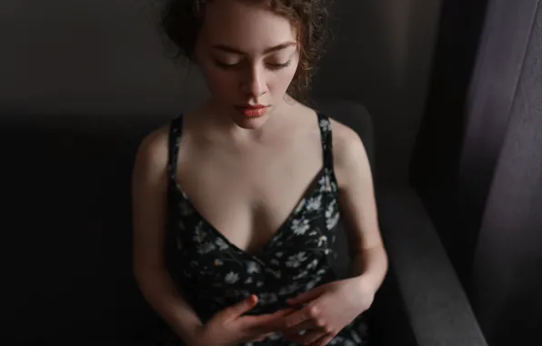 Dress, neckline, sponge, curls, Aleks Five, Katherine Becker