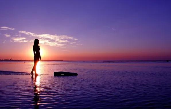 Picture sea, girl, sunset