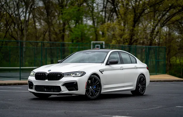 Picture F90, M5 Competition, Basketball court