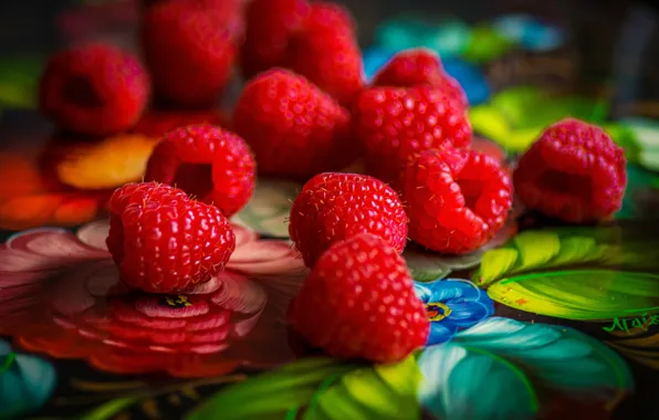Macro, berries, raspberry, tray