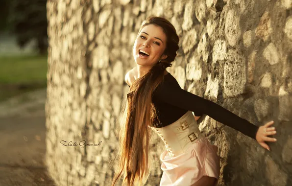 Picture smile, wall, beauty, singer, Zlata, ognevich