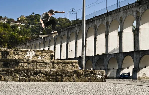 Picture jump, Brazil, skateboarding, Rio de Janeiro, skateboard, police, extreme sports, The Carioca Aqueduct