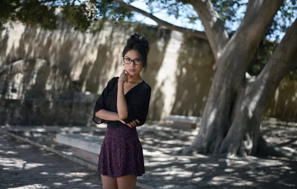 Look, the sun, trees, pose, model, the fence, skirt, portrait