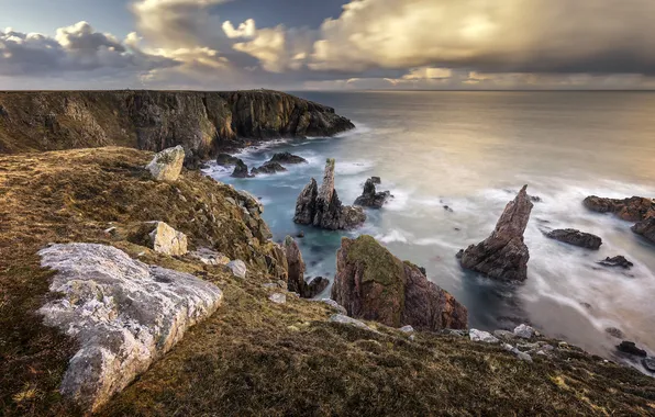 Scotland, Isle of Lewis, Outer Hebrides, The Incredible Sea Stacks of Mangersta