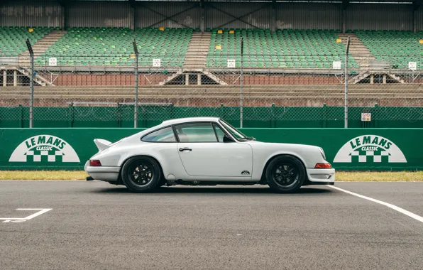 The Mans, 911, Porsche, side view, 2018, Clubsport, Le Mans Classic Clubsport, Paul Stephens