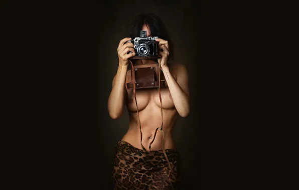 Chest, pose, model, body, skirt, hands, figure, piercing