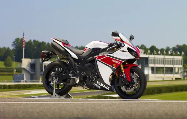 Picture the sky, motorcycle, white, side view, yamaha, bike, Yamaha, yzf-r1