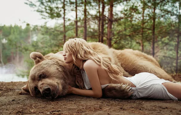 Girl, bear, Masha Glushchuk, Irina Morozova