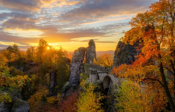 Autumn, forest, the sun, clouds, sunset, mountains, rocks, view