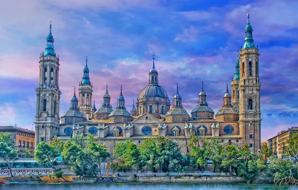 The sky, clouds, Spain, Zaragoza, Basílica de Nuestra Señora del Pilar, the river Ebro