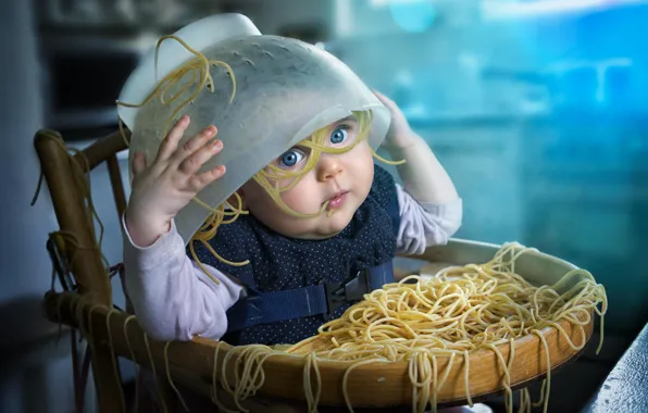 Picture child, girl, mess, spaghetti, pasta