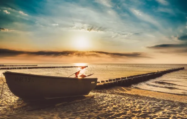 Picture sea, shore, summer, boat