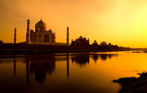 Picture Taj Mahal, River, Yamuna, Agra, India