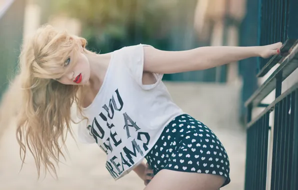 Shorts, blouse, Irene Grim Pacho