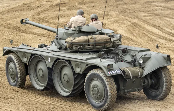Armored car, French, intelligence, Panhard EBR, E.B.R.75