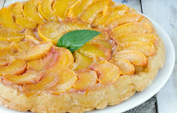 Pie, peaches, mint, cakes