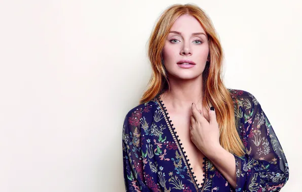 Picture look, pose, background, portrait, makeup, dress, actress, hairstyle